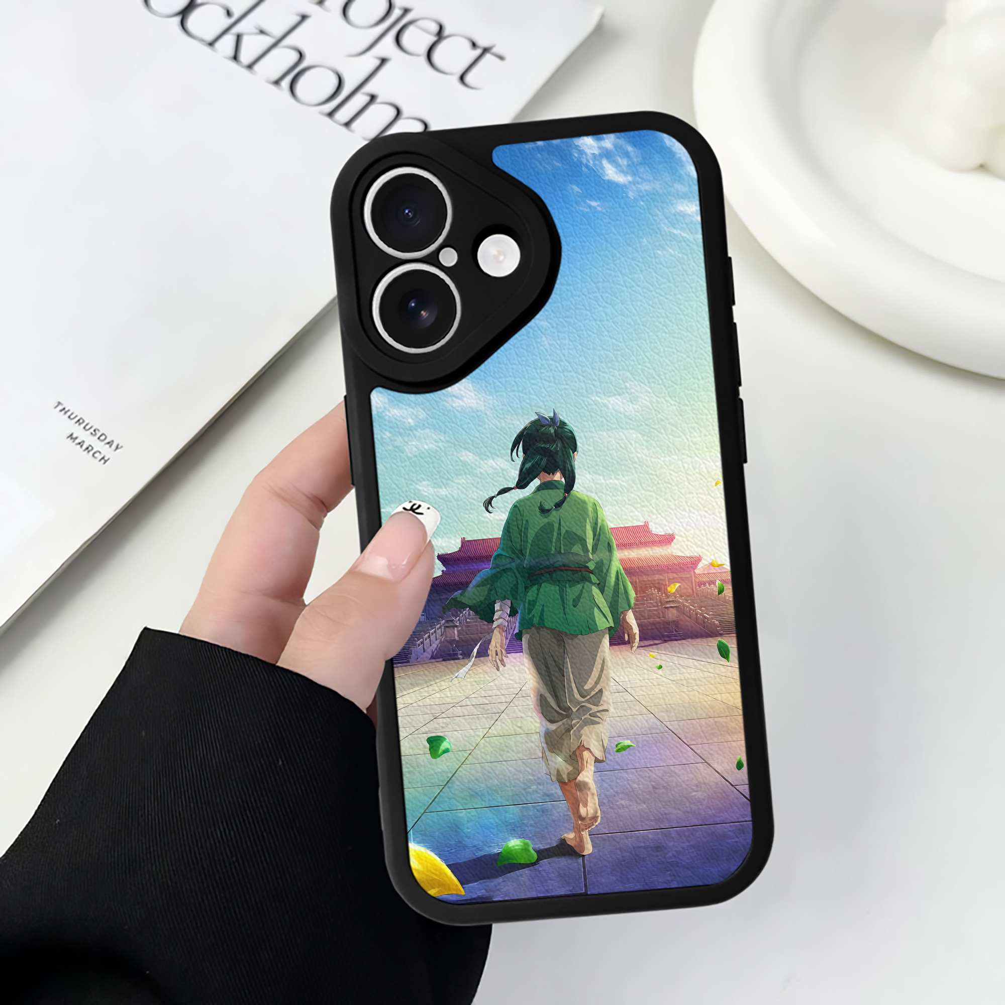 （画像用） 薬屋のひとりごと The Apothecary Diaries 【iPhone 16シリーズ対応】シリコンスマホケース（レザー調） 材質：シリコン